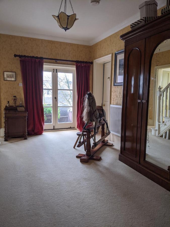 St Katharine'S House Bed & Breakfast Milford Haven Dış mekan fotoğraf