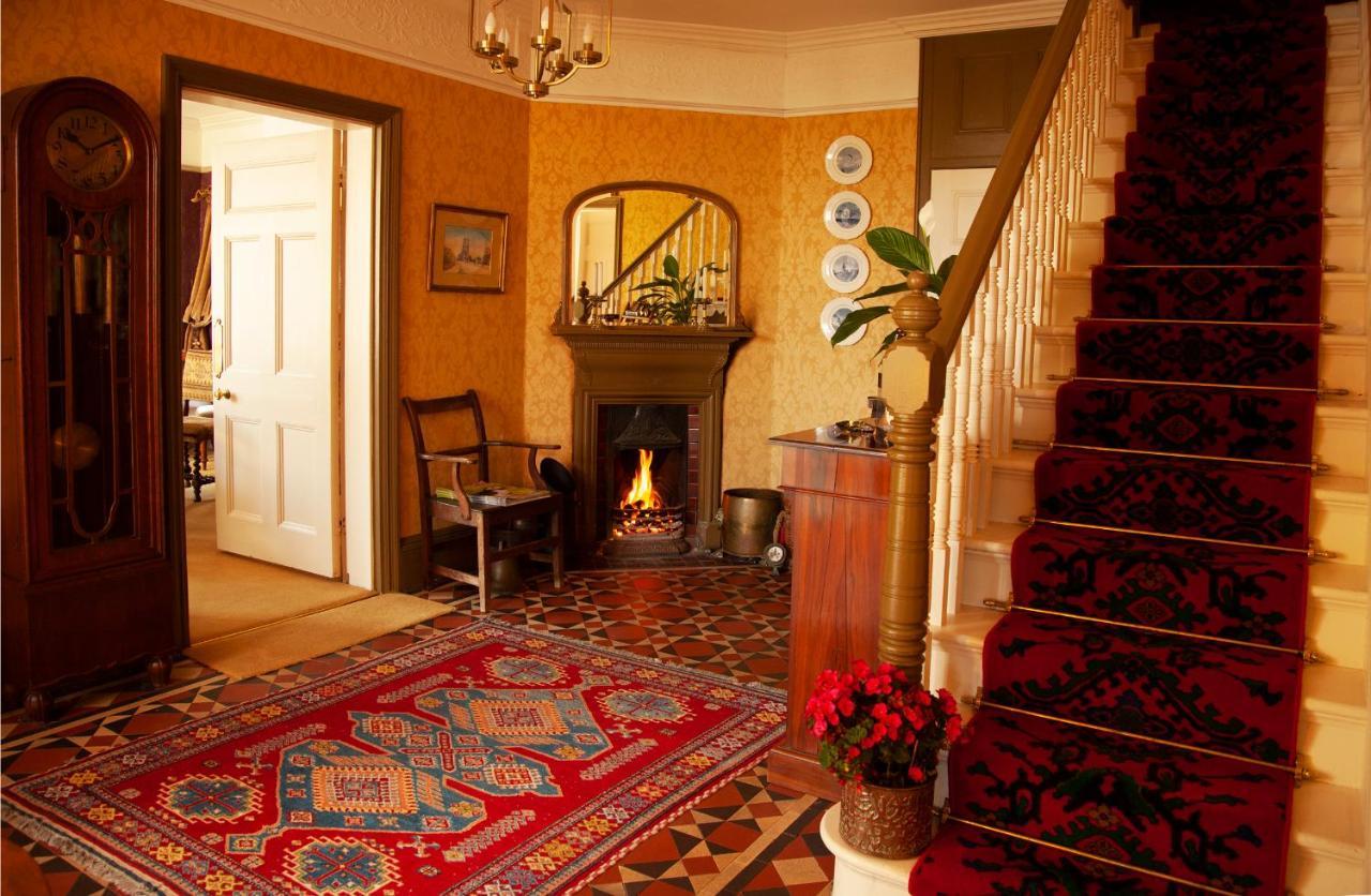 St Katharine'S House Bed & Breakfast Milford Haven Dış mekan fotoğraf